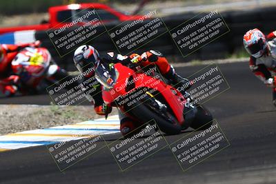 media/Jun-07-2025-TrackDaz (Sat) [[4413525952]]/A Group/1pm (Turn 1)/